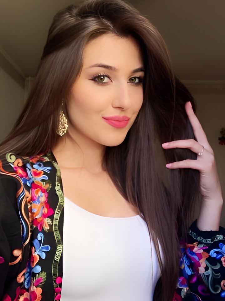 Элеонора привлекательная девушка из Георгиевска цена от 3000 руб