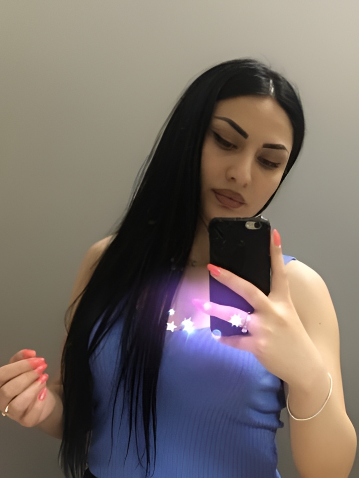 Индивидуалка Мальвина, доступна для личного знакомства от 2000 руб