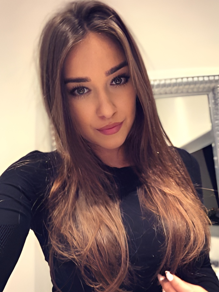 София привлекательная девушка из Георгиевска цена от 10000 руб