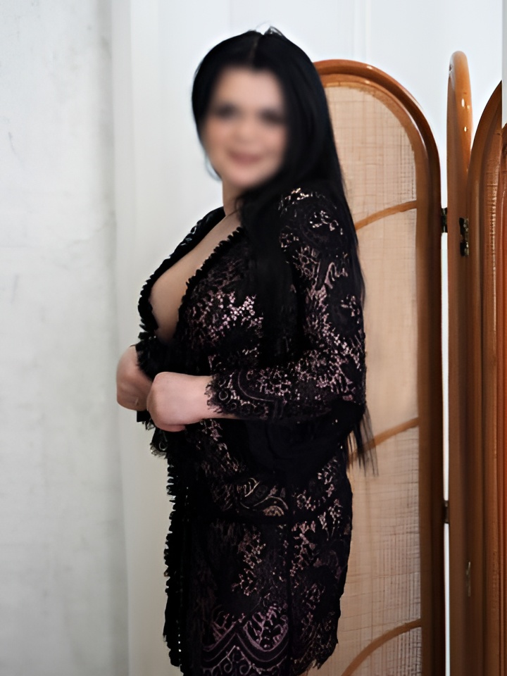 Индивидуалка Яна, доступна для личного знакомства от 2000 руб