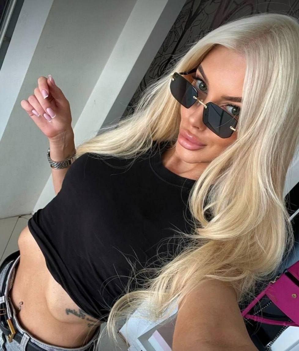 Инга привлекательная девушка из Георгиевска цена от 7000 руб