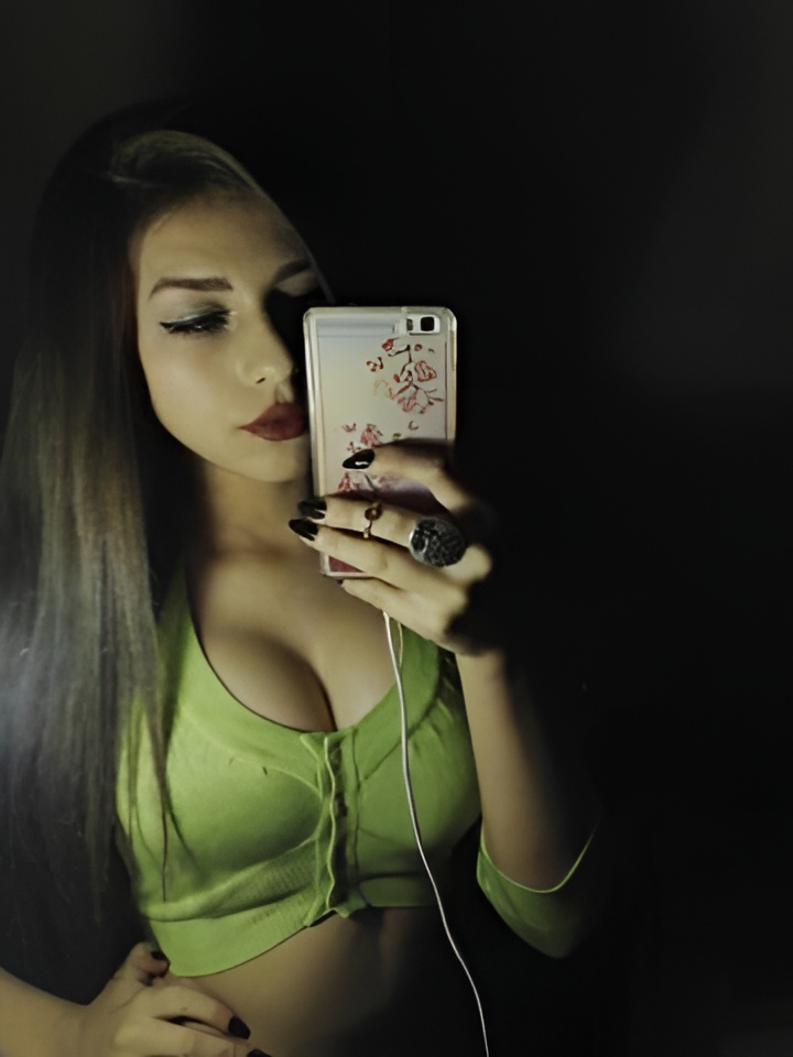 Индивидуалка Юхима, доступна для личного знакомства от 2500 руб